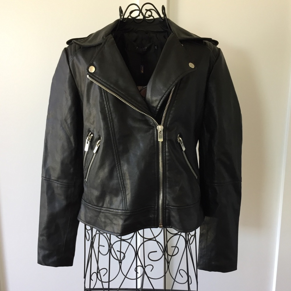 Chicwish Faux Leather Black Moto Jacket